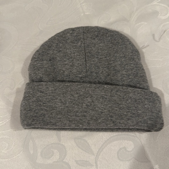 🌟3/$15🌟 Set of 4 Newborn caps - Picture 4 of 5